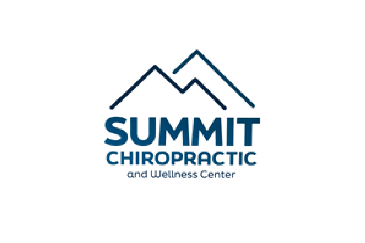 Summit Chiropractic and Wellness Center logo.